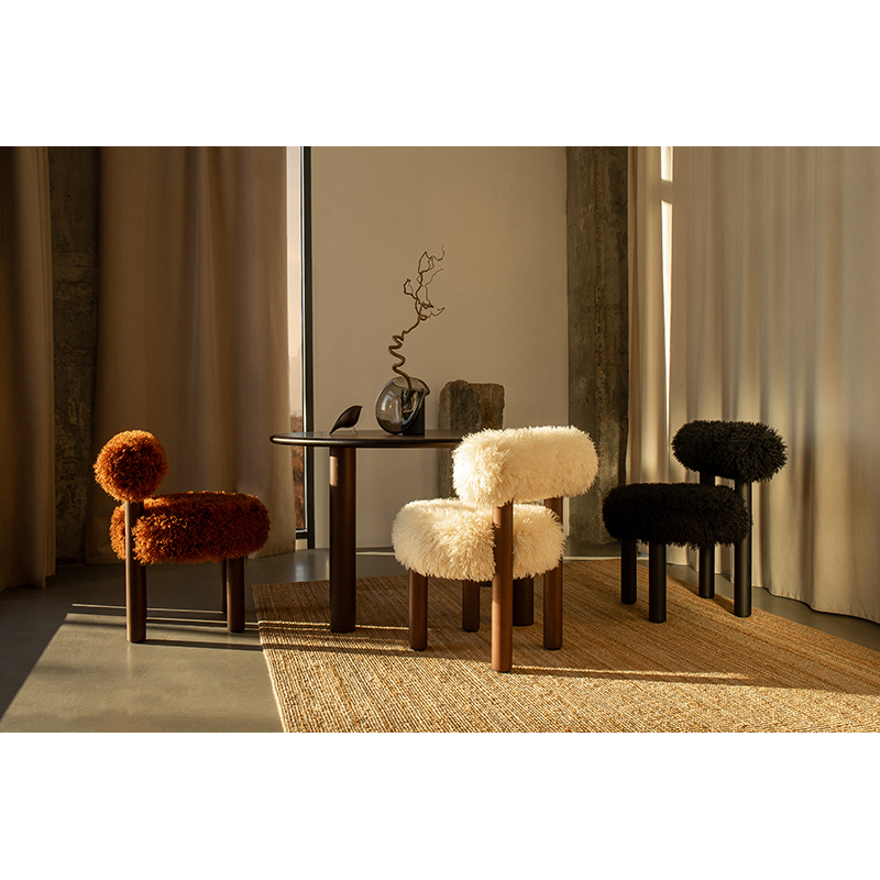 Chaise GROPIUS CS2 FLUFFY Azur cotonneux Carbone/ frêne noir NOOM HOME