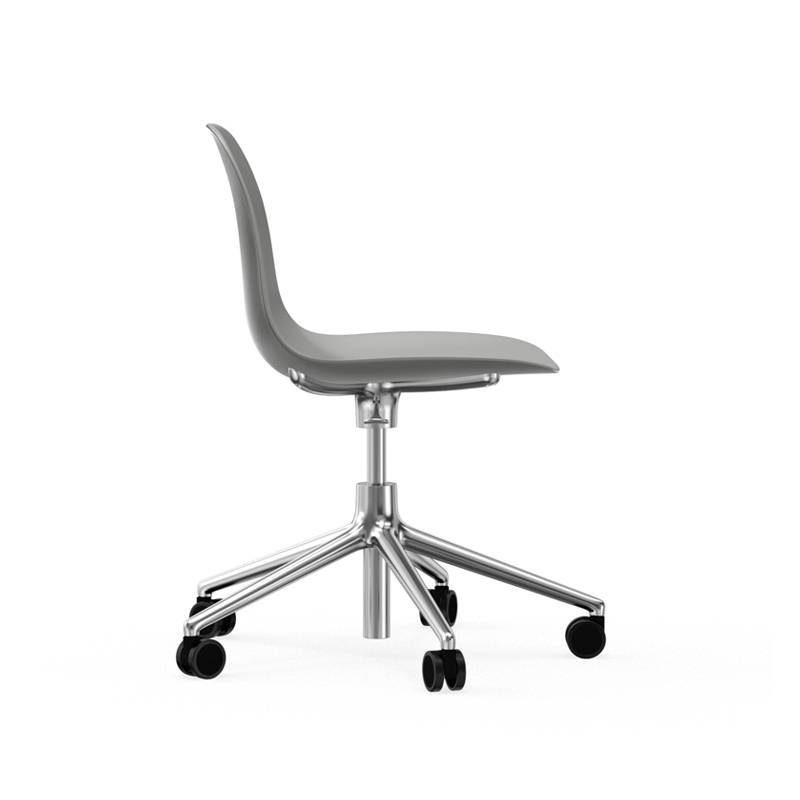 Chaise FORM CHAIR piètement à roulettes Gris Normann Copenhagen