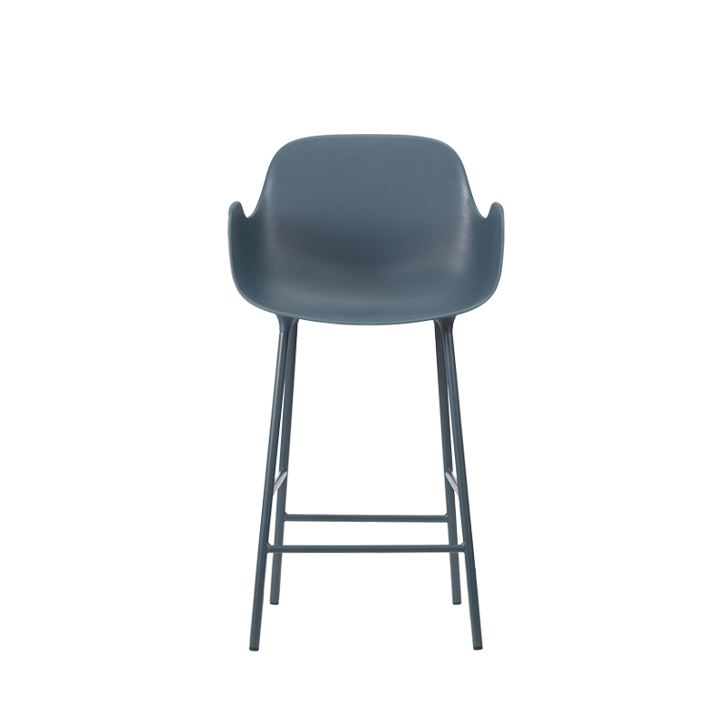 Tabouret haut FORM BAR ARMCHAIR Bleu foncé Normann Copenhagen