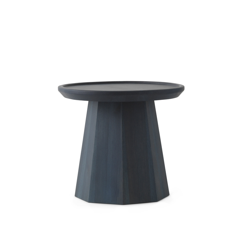 Table d'appoint guéridon PINE Bleu marine Normann Copenhagen