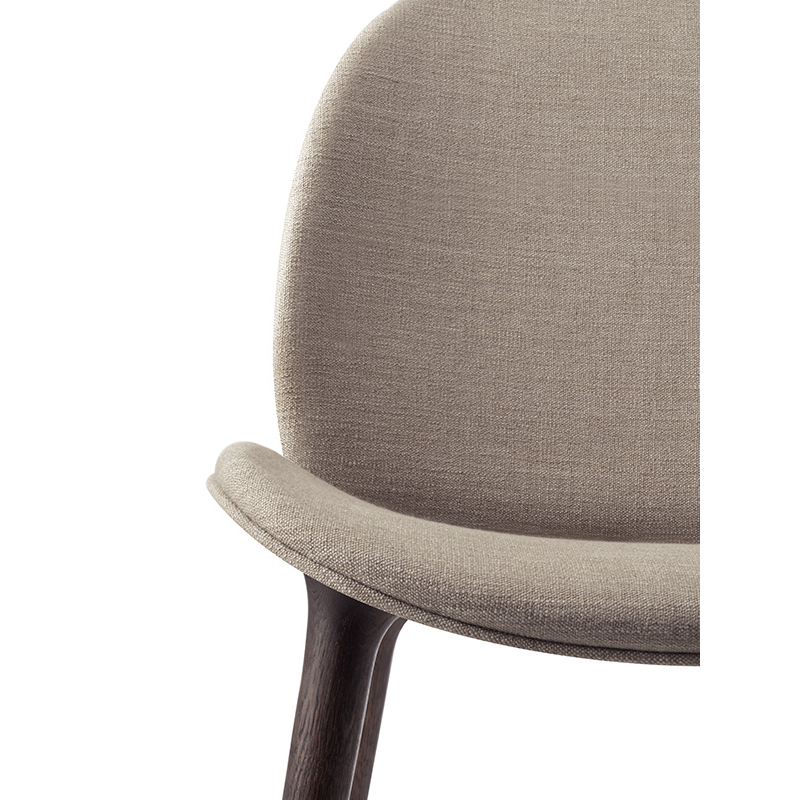 Chaise LODGE Ruskin 04 / chêne foncé VIPP