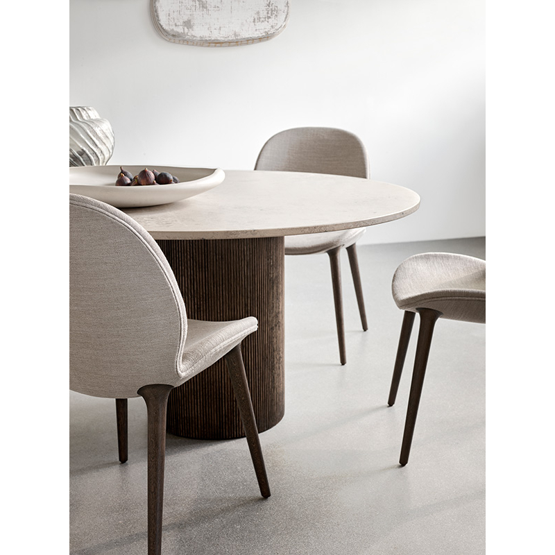 Chaise LODGE Ruskin 04 / chêne foncé VIPP