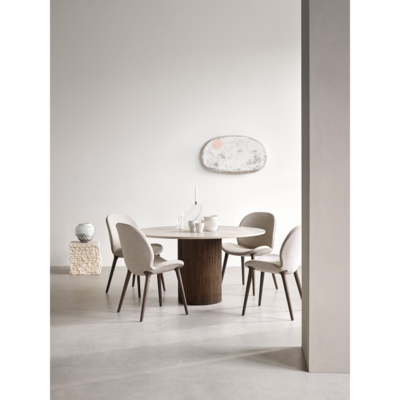 Chaise LODGE Ruskin 04 / chêne foncé VIPP