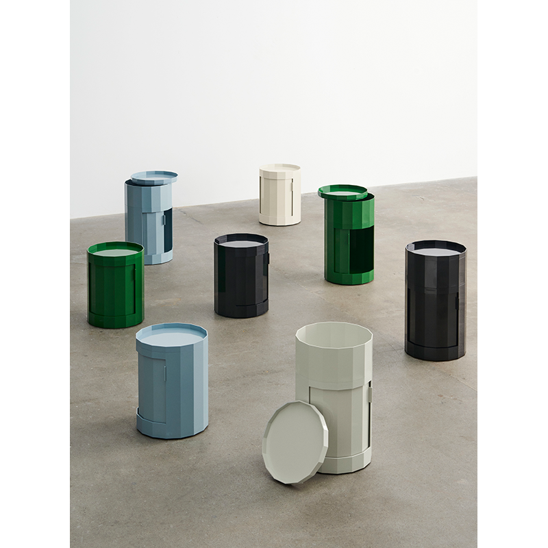 Meuble de rangement FACET CABINET LOW Coquille d'oeuf HAY