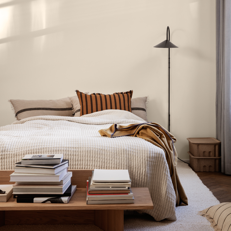 Applique ARUM Noir FERM LIVING