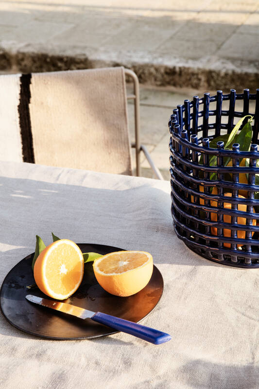 Petit rangement Corbeille CERAMIC large Bleu FERM LIVING