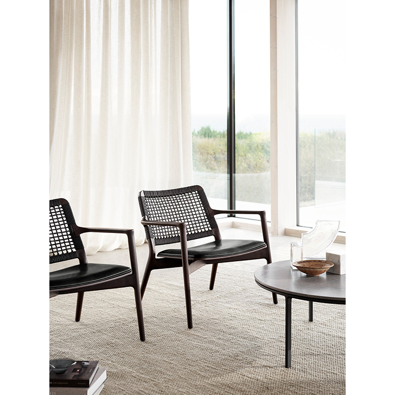 Fauteuil CABIN Cuir noir/ chêne foncé VIPP