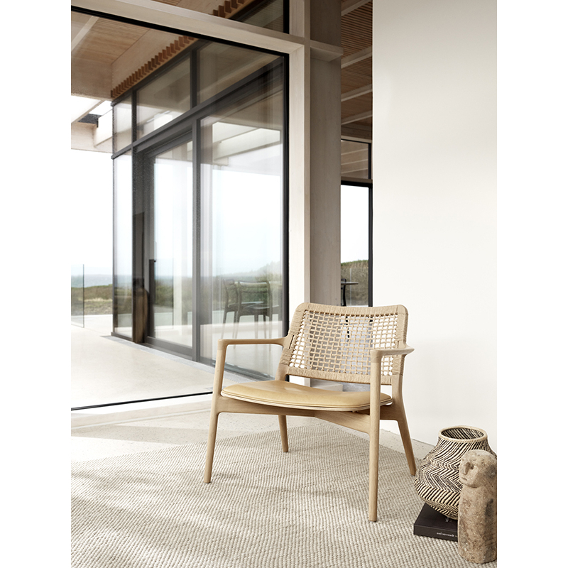 Fauteuil CABIN Cuir sable/ chêne clair VIPP