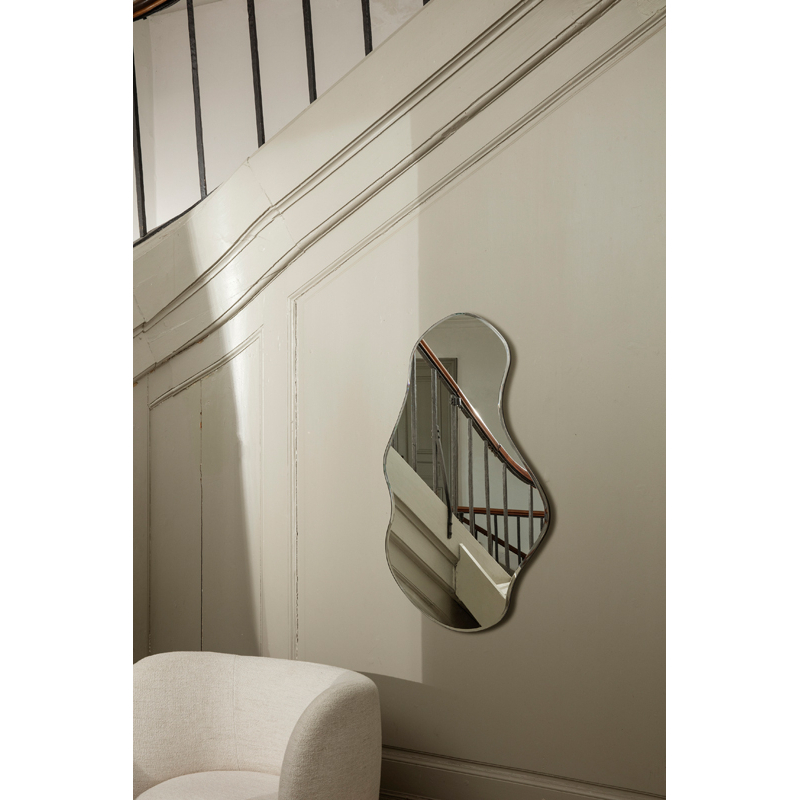 Miroir Miroir POND L Chrome foncé FERM LIVING