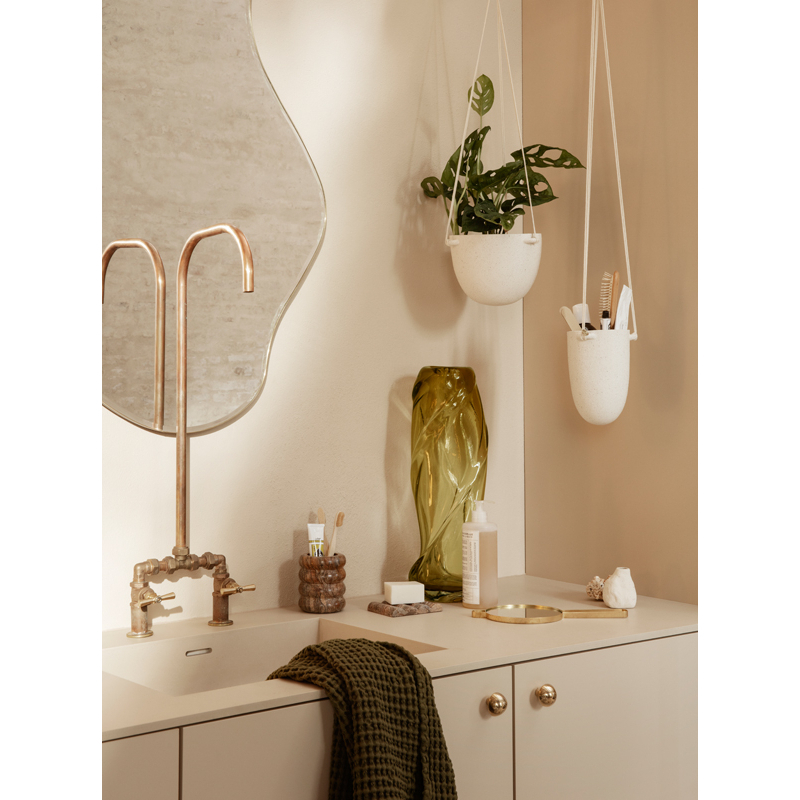 Miroir Miroir POND L Laiton FERM LIVING