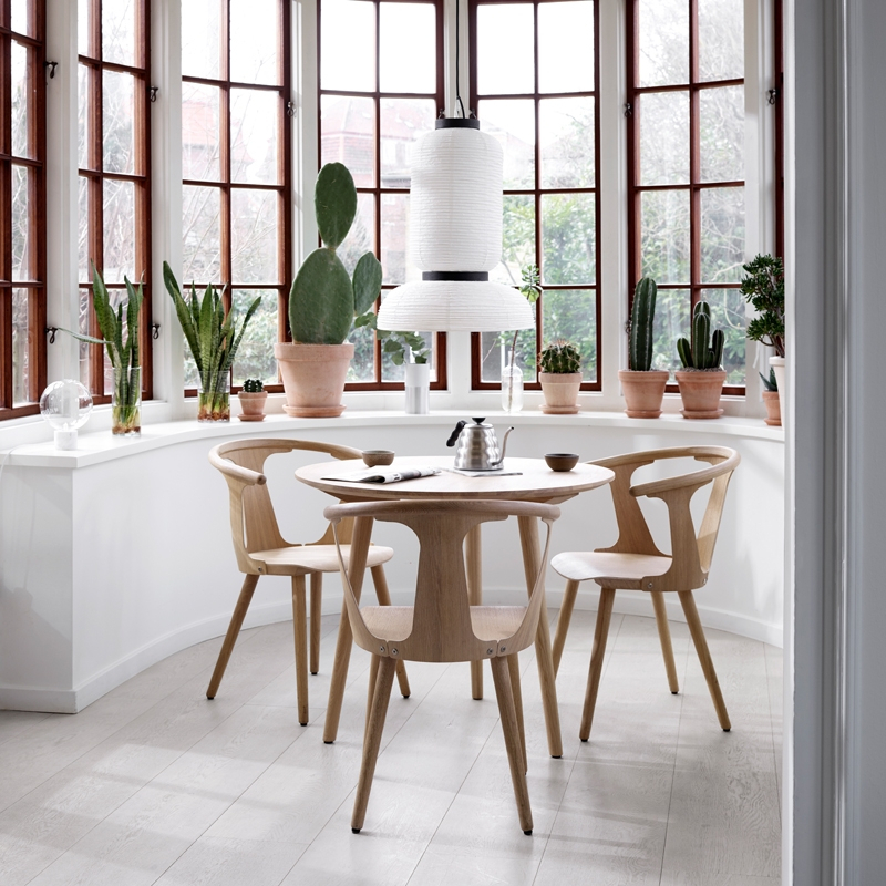 Table IN BETWEEN SK4 Chêne AND TRADITION