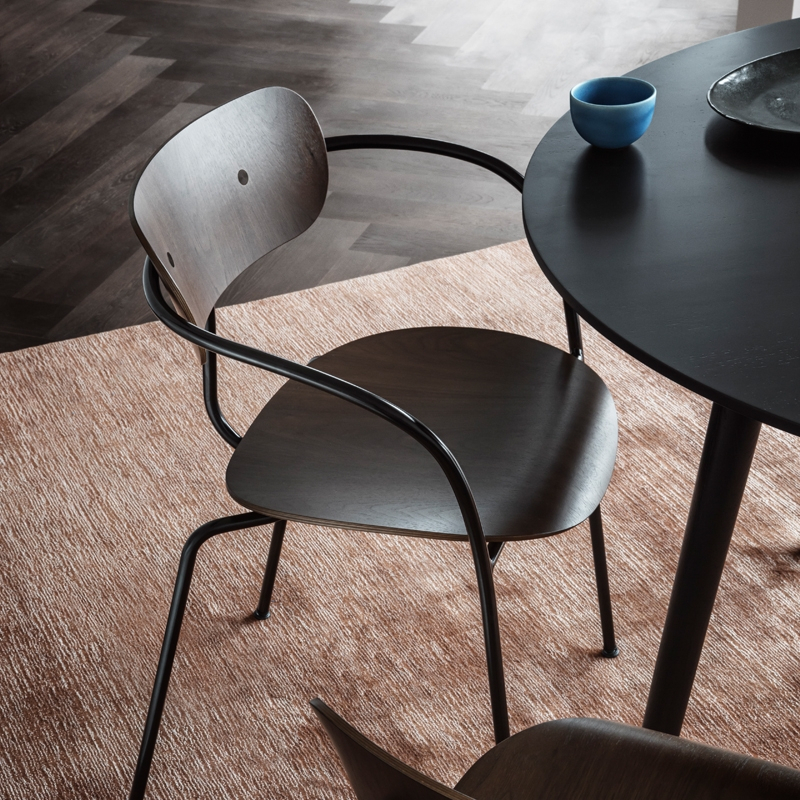 Chaise PAVILION AV2 Noir AND TRADITION