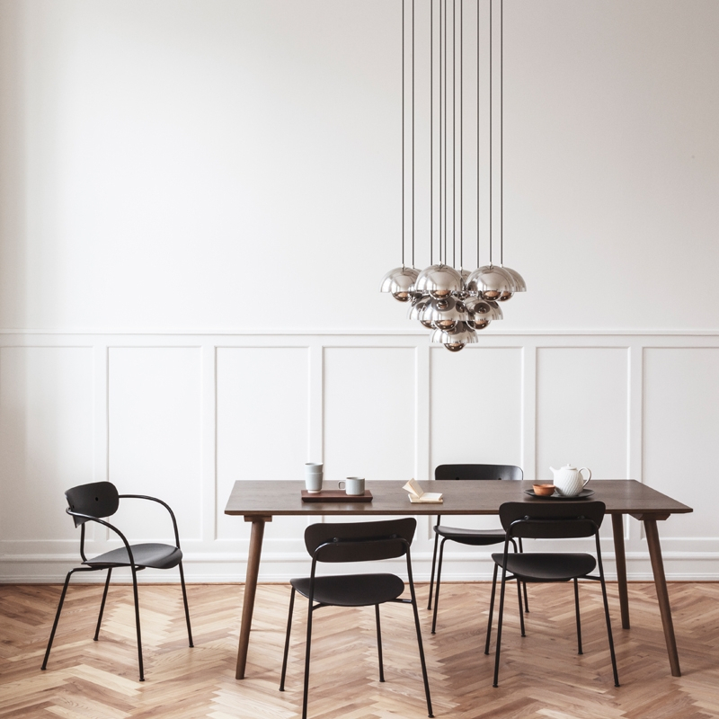 Chaise PAVILION AV2 Noir AND TRADITION