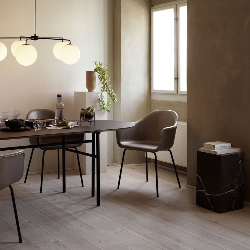 Table SNAREGADE Ovale Noir AUDO COPENHAGEN