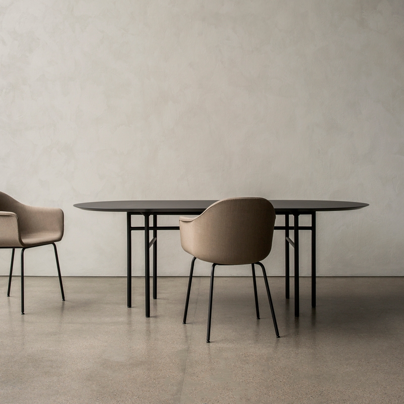 Table SNAREGADE Ovale Noir AUDO COPENHAGEN