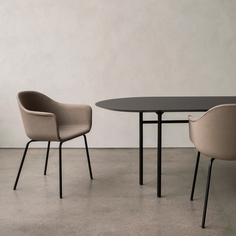 Table SNAREGADE Ovale Noir AUDO COPENHAGEN