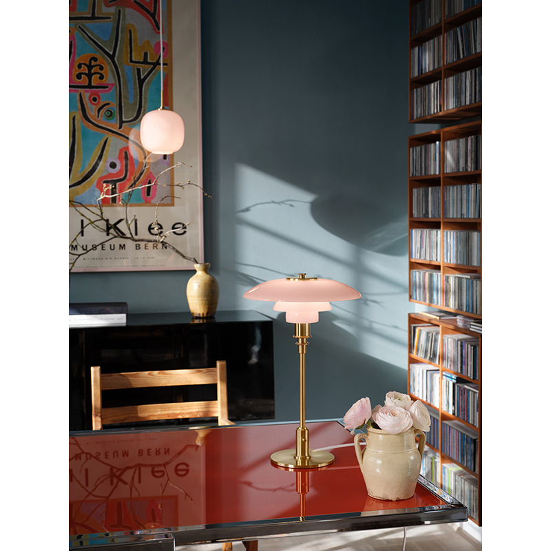 Suspension VL45 RADIOHUS Pale Rose Ø 17 Rose pâle LOUIS POULSEN