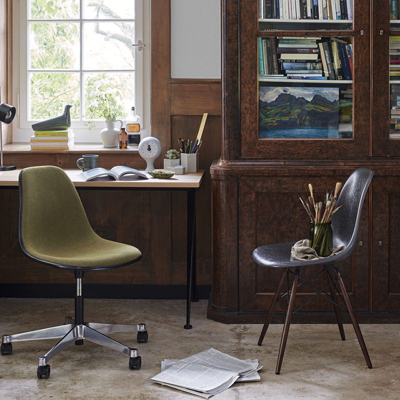 Chaise EAMES FIBERGLASS CHAIR DSW Ocre clair Eames VITRA