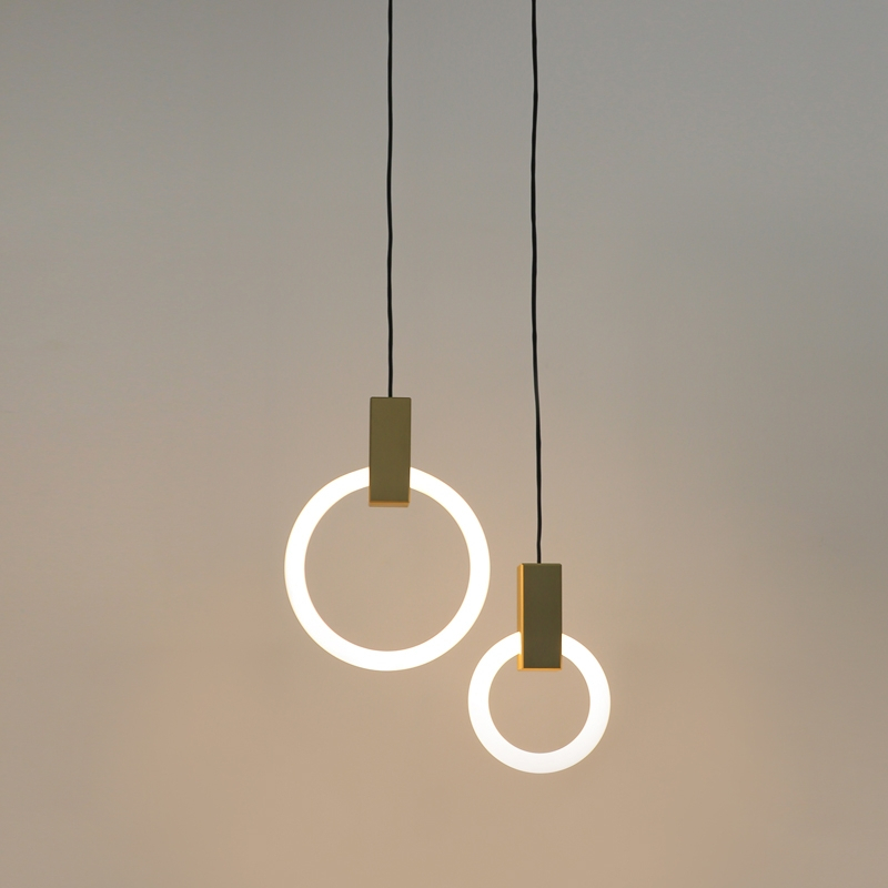 Suspension HALO 8 Laiton MATTHEW MCCORMICK