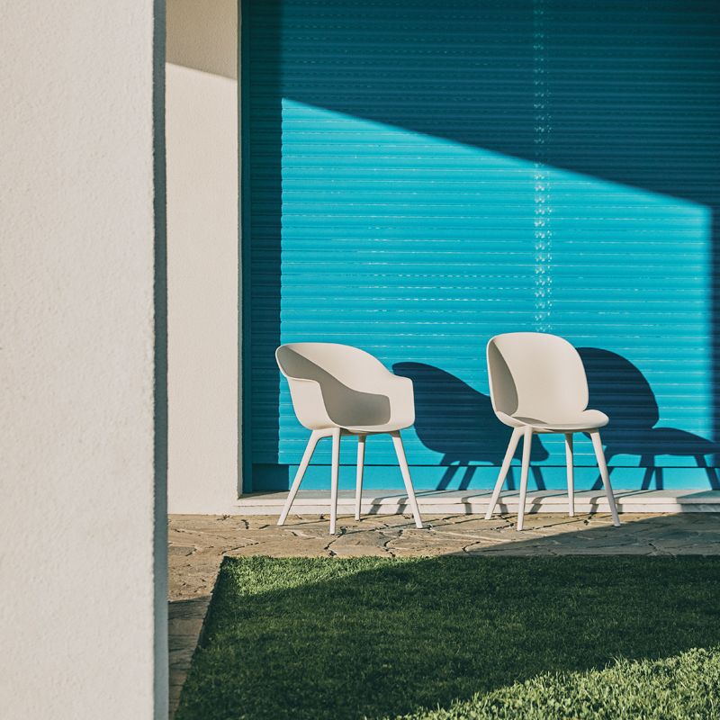 Chaise extérieur BAT OUTDOOR Blanc albâtre GUBI