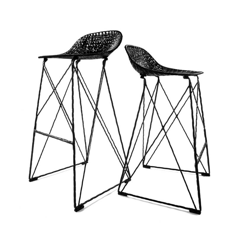 Tabouret haut CARBON Tabouret Noir MOOOI