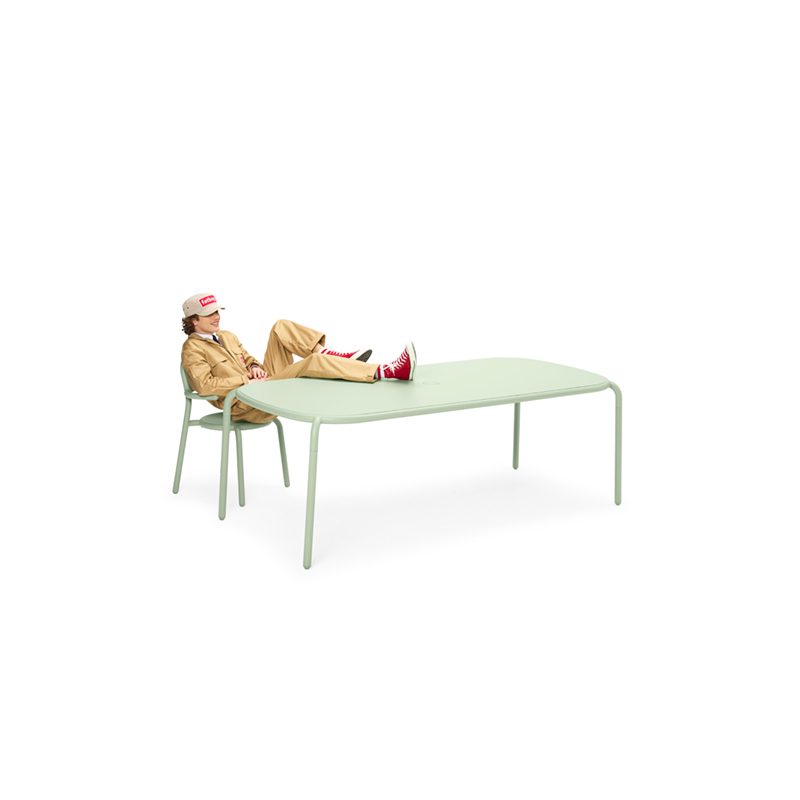Table extérieur TONÍ TABLO 8 personnes Vert brouillard FATBOY