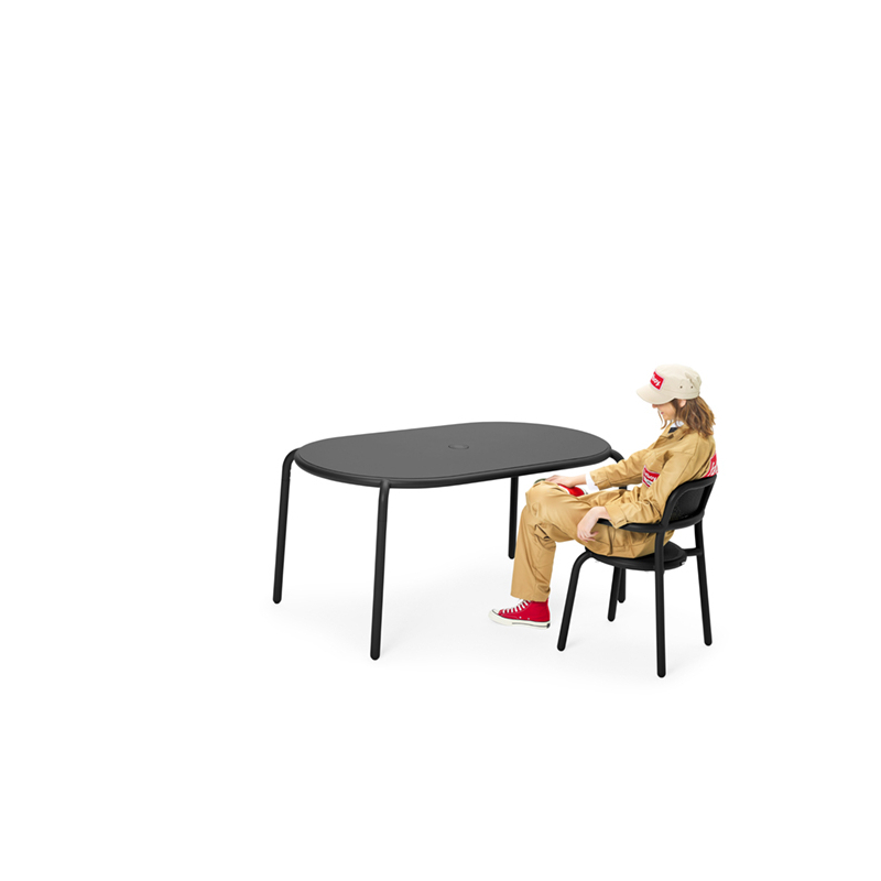 Table extérieur TONÍ TAVOLO 6 personnes Anthracite FATBOY