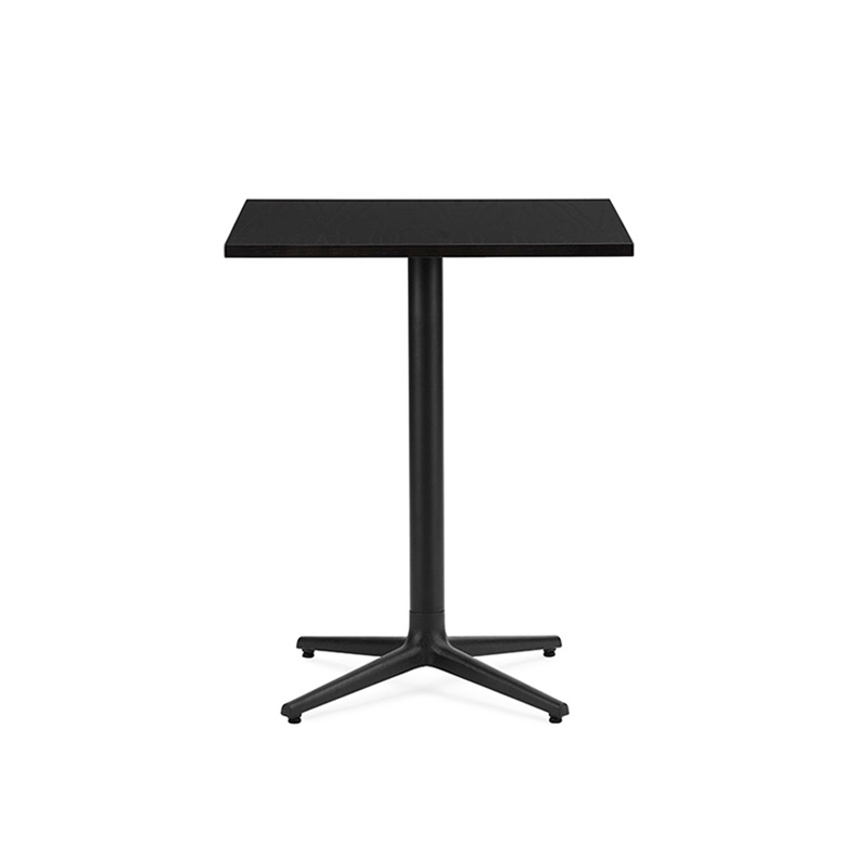 Table ALLEZ Carrée Chêne Chêne noir Normann Copenhagen