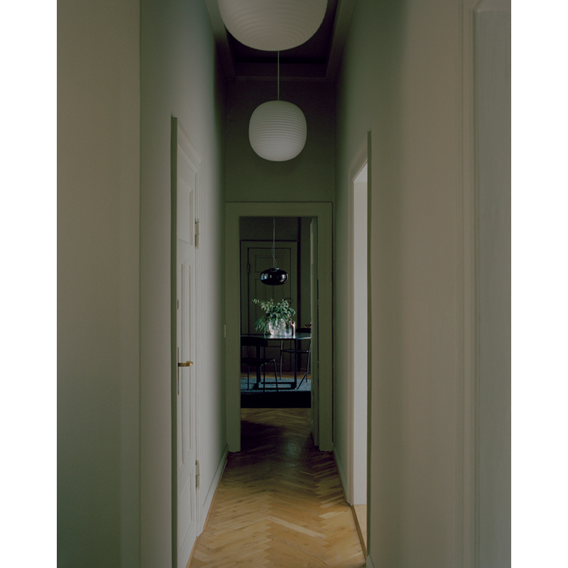 Suspension LANTERN Verre opale blanc givré NEW WORKS