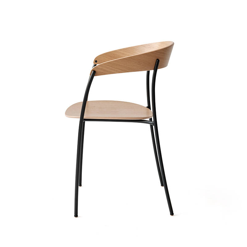 Chaise MISSING avec accoudoirs Chêne naturel NEW WORKS