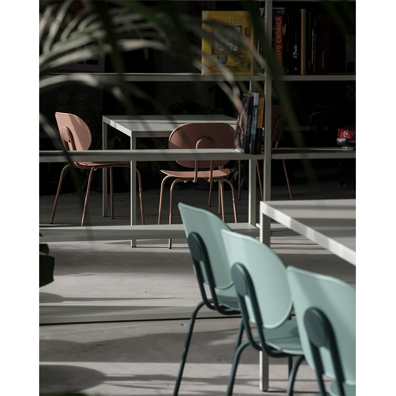 Chaise HARI PP indoor Vert / Gris anthracite ONDARRETA