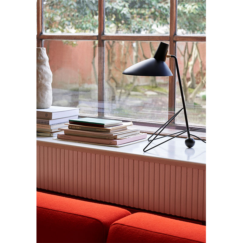 Lampe à poser TRIPOD HM9 Noir AND TRADITION