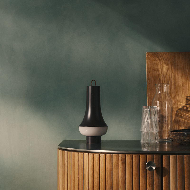 Lampe sans fil TOMOSHI Marron foncé LOUIS POULSEN