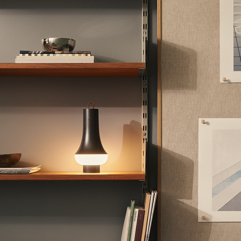 Lampe sans fil TOMOSHI Marron foncé LOUIS POULSEN