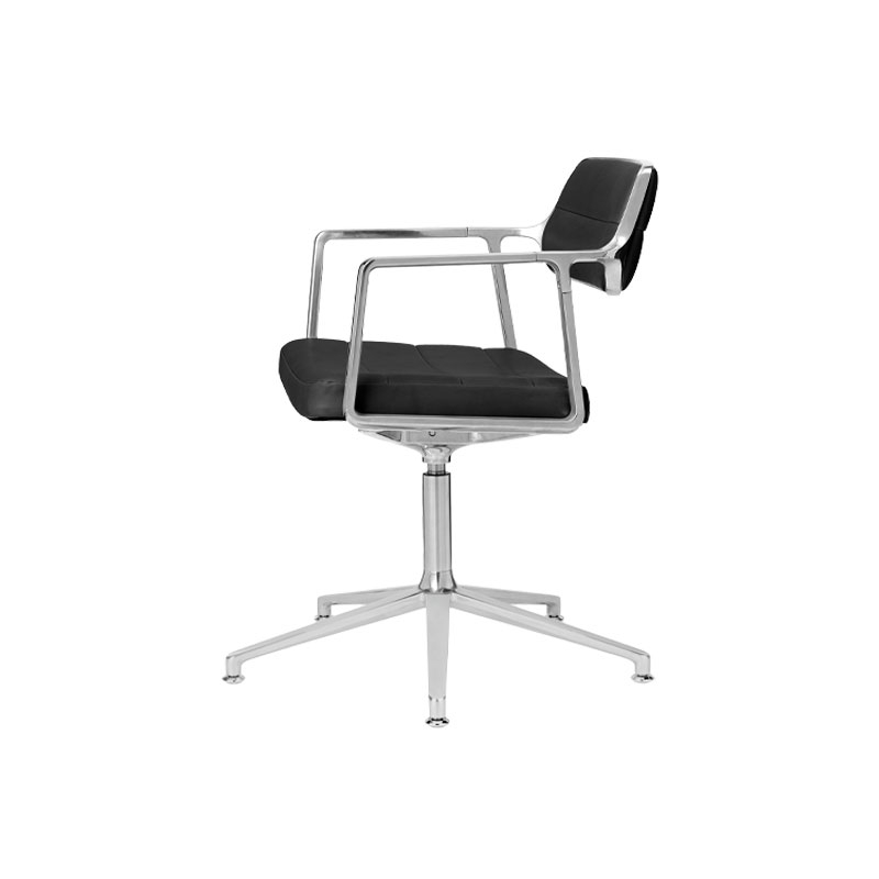 Fauteuil de bureau SWIVEL CHAIR à patins Cuir noir / Aluminium poli VIPP
