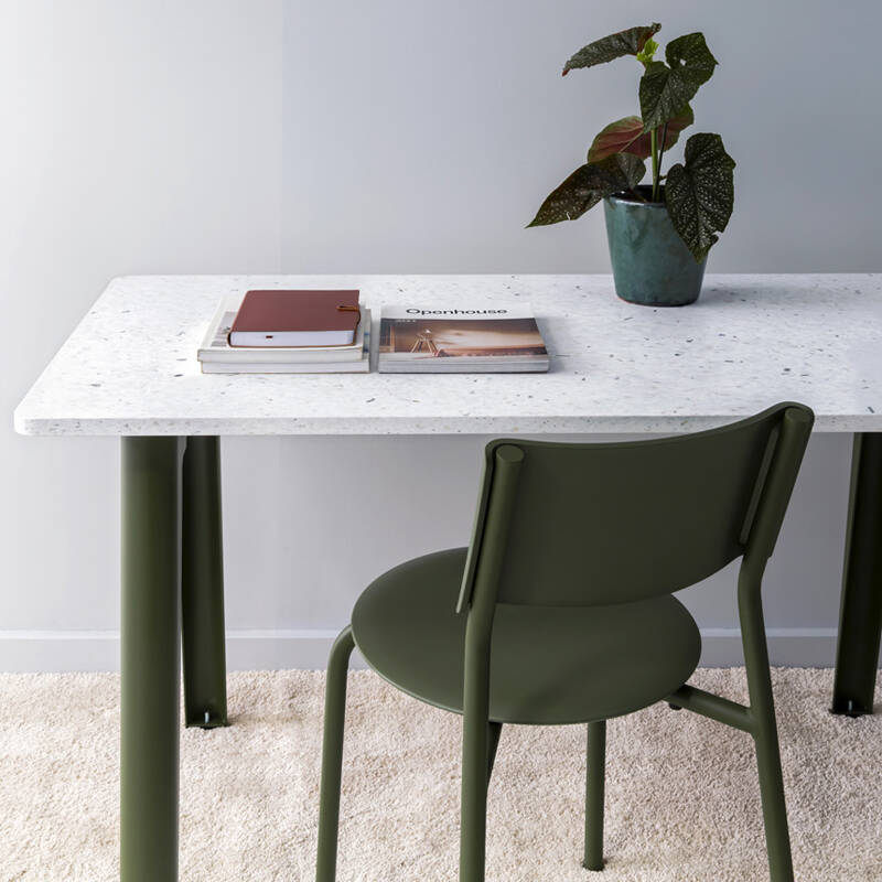 Bureau NEW MODERN Plastique Recyclé Vert Romarin TIPTOE