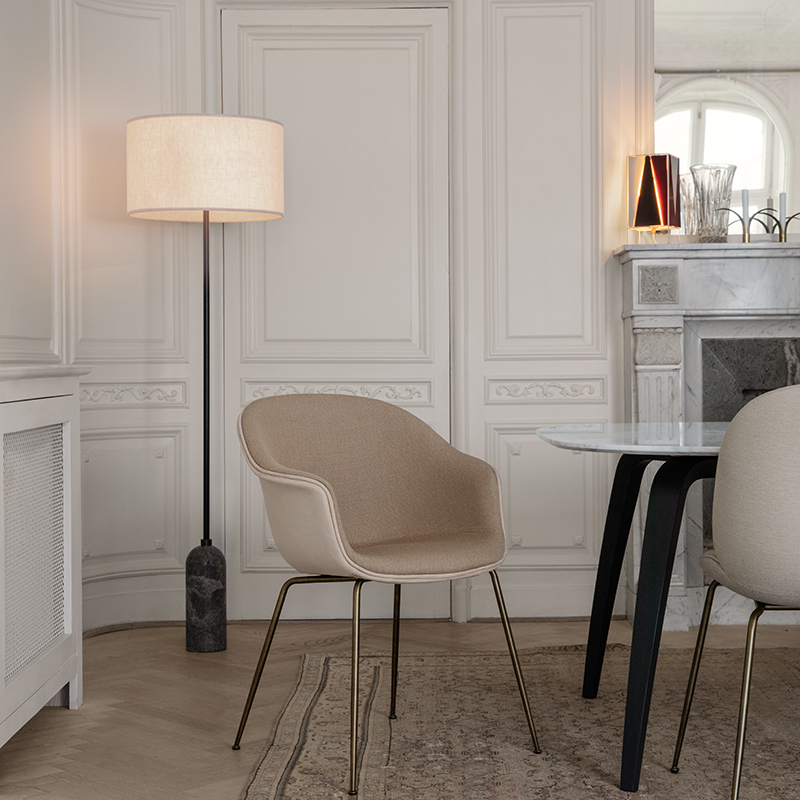 Lampadaire GRAVITY Acier noir GUBI