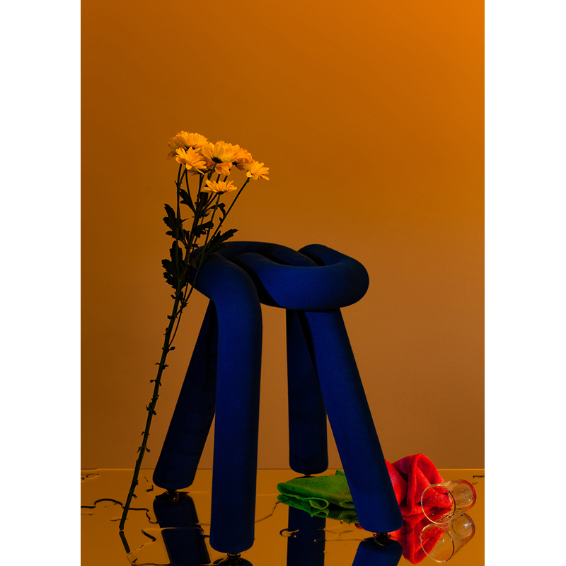 Tabouret BOLD Bleu MOUSTACHE
