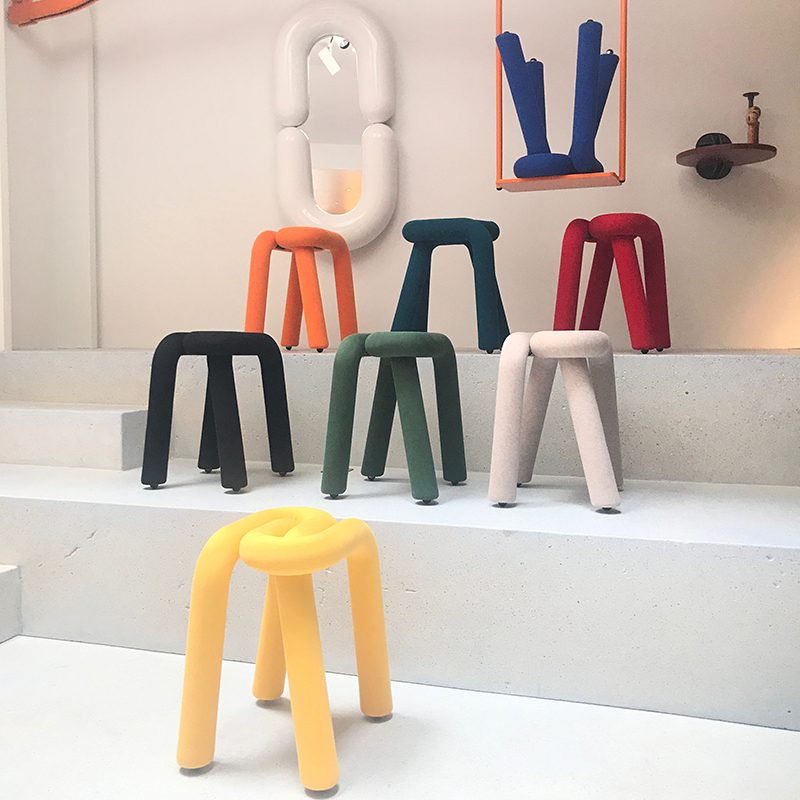 Tabouret BOLD Bleu MOUSTACHE