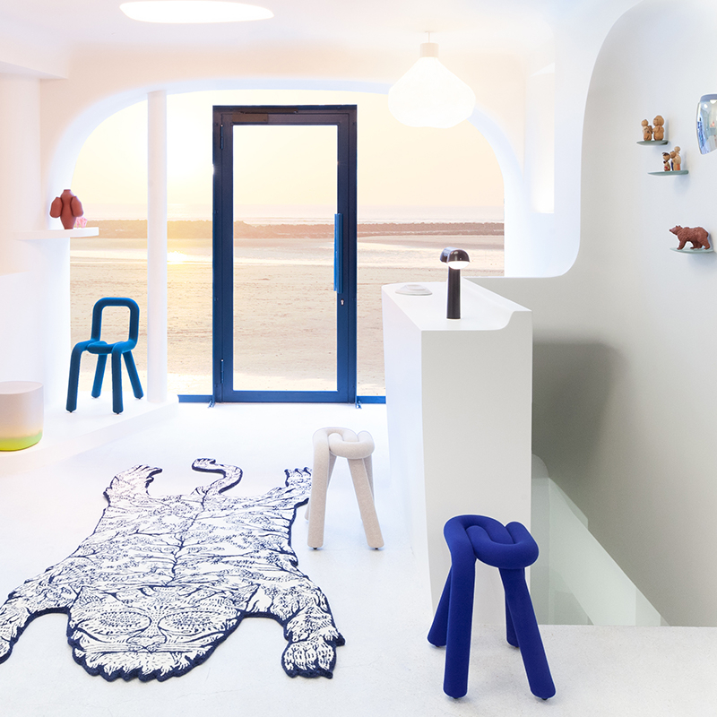 Tabouret BOLD Bleu MOUSTACHE