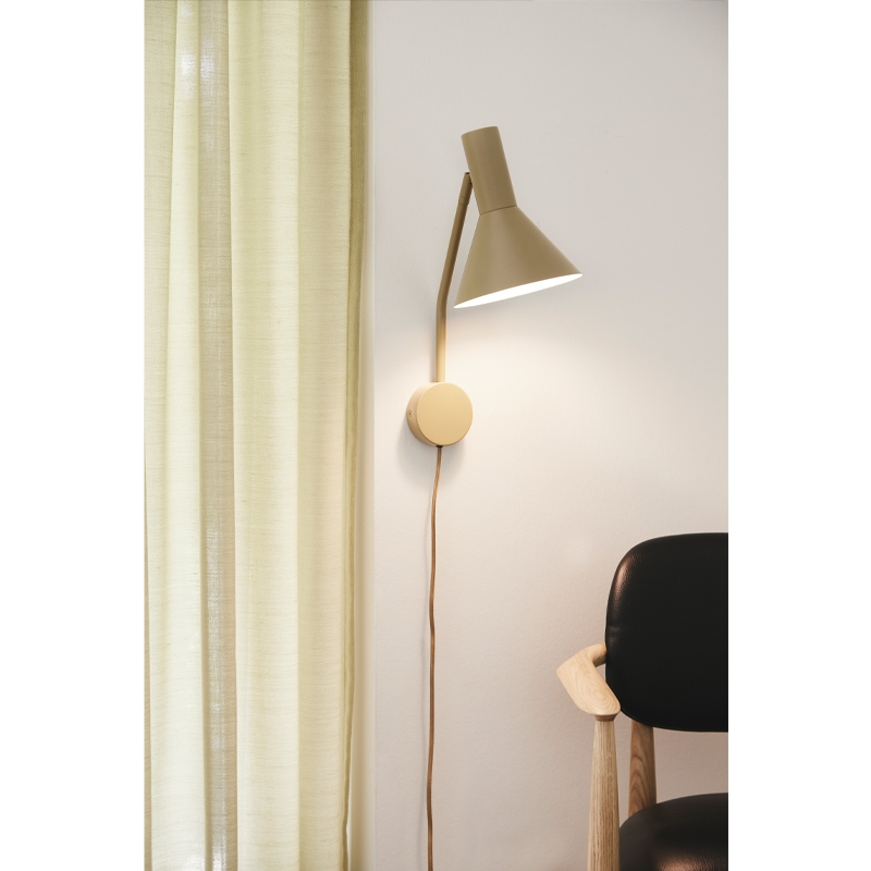 Applique LYSS Noir mat FRANDSEN