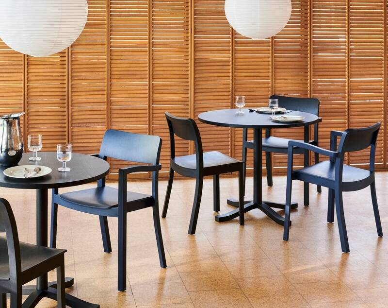 Table PASTIS Noyer HAY