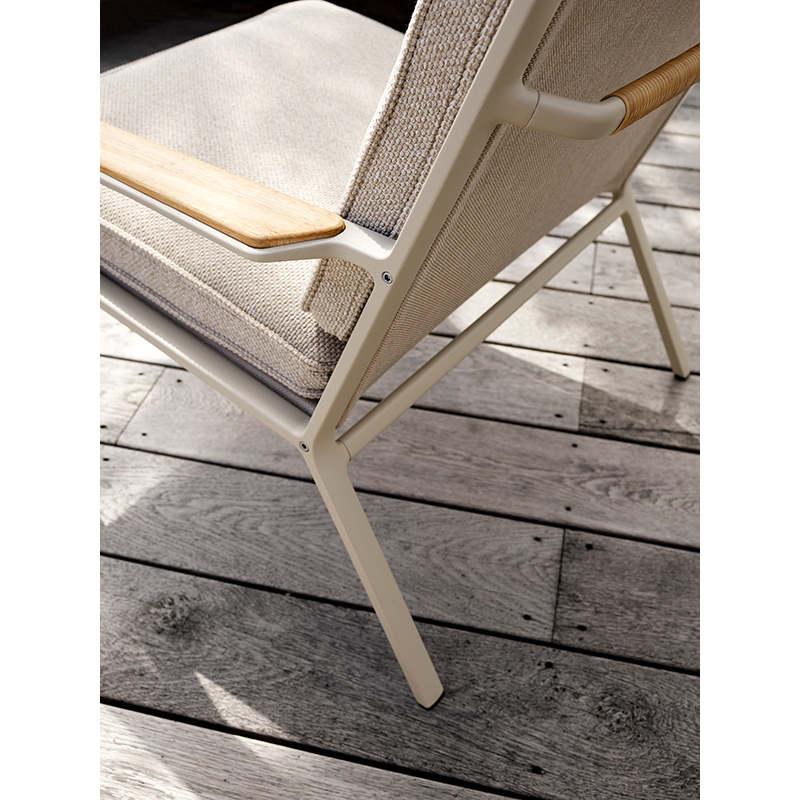 Fauteuil extérieur OPEN AIR Meadow gris clair VIPP