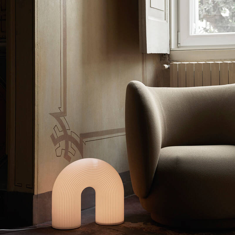 Lampadaire VUELTA Blanc FERM LIVING