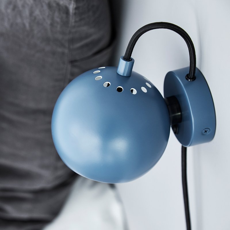 Applique BALL Bleu pétrole mat FRANDSEN
