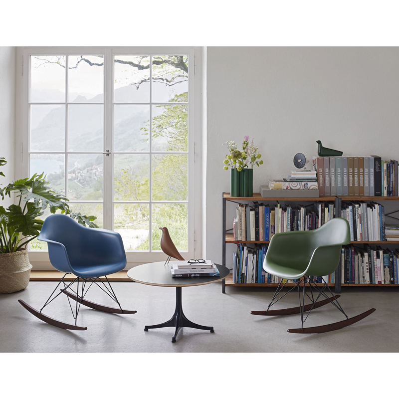 Fauteuil EAMES PLASTIC ARMCHAIR RAR Gris bleuté RE VITRA