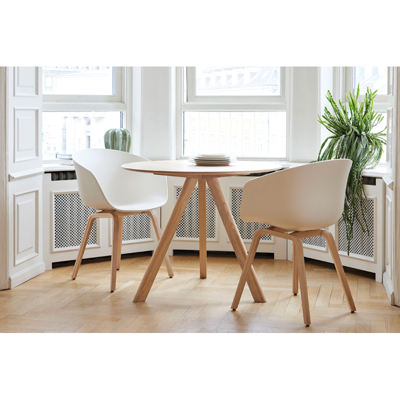 Chaise ABOUT A CHAIR AAC 22 Raisin HAY