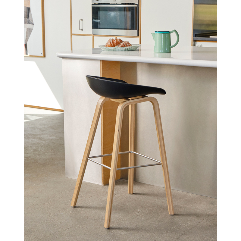 Tabouret haut ABOUT A STOOL AAS 32 H75 Pastel green HAY