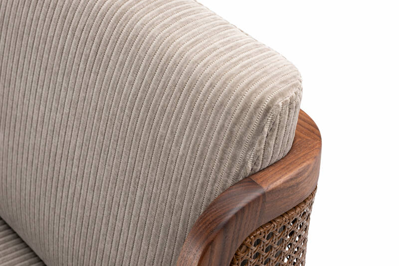 Tabouret haut THRONE Noyer danois huilé / Phlox 243 DE LA ESPADA