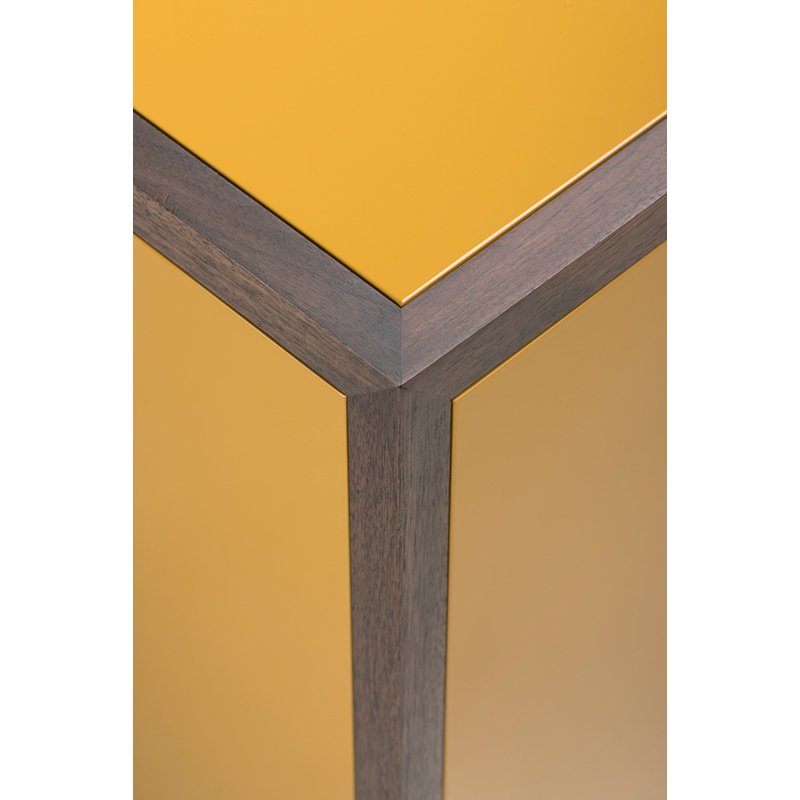 Meuble de rangement Buffet CLASSON 4 portes Noyer danois huilé / HDF Ochre DE LA ESPADA